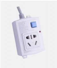 公牛 安全标杆插座 (3m) GN-104D